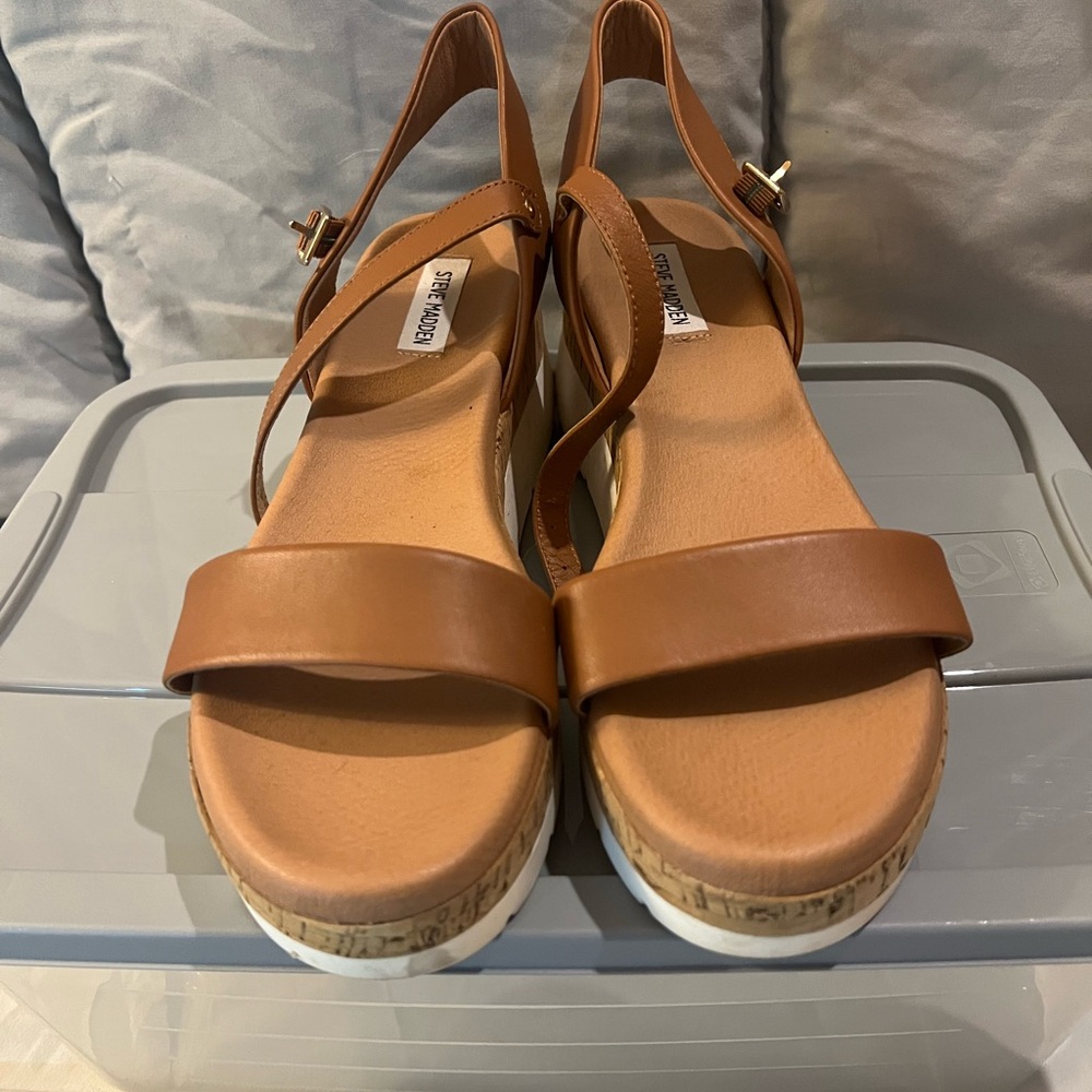 Steve madden sandals